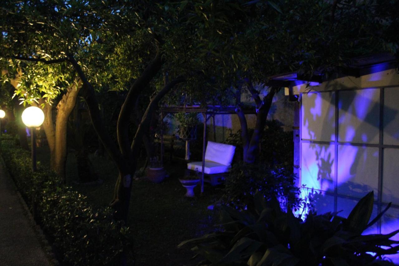 Residenza Caserta Sud - Appartamento Con Giardino Ngoại thất bức ảnh
