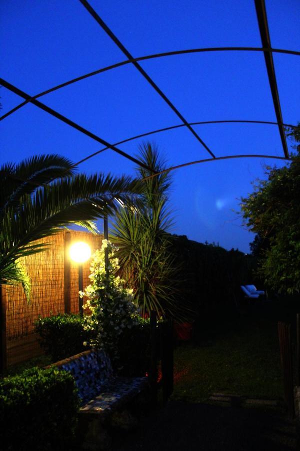 Residenza Caserta Sud - Appartamento Con Giardino Ngoại thất bức ảnh